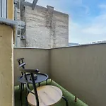 Galaxy Lift Parking Apartament