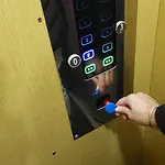 Galaxy Lift Parking Apartment *