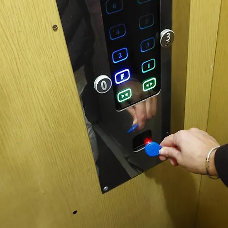 Galaxy Lift Parking Διαμέρισμα *